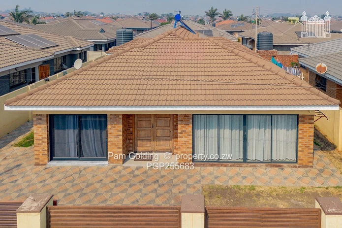 5 Bedroom House For Sale In Madokero