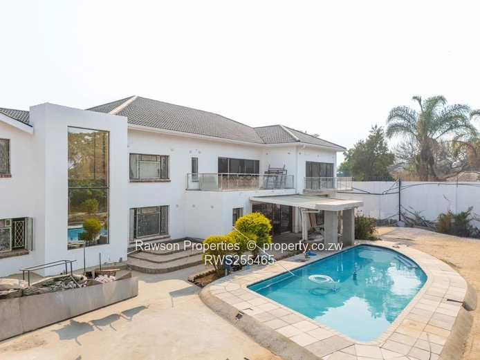 EMERALD HILL GEM – SPACIOUS, Secure & Versatile