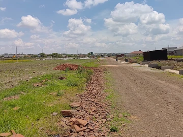 Stands & Residential Land