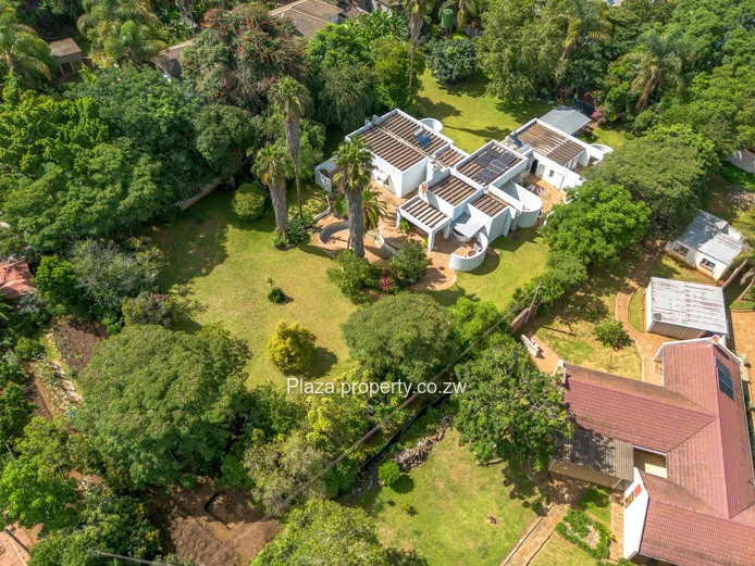 Elegant 4-Bedroom Family Home In Highlands (Sole Mandate)