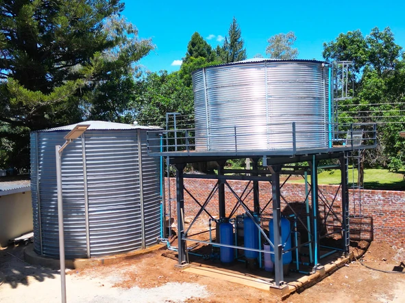 3 Bedroom Flat & Apartment