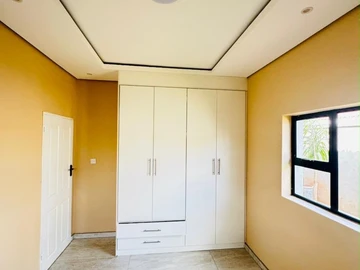 12 Bedroom House