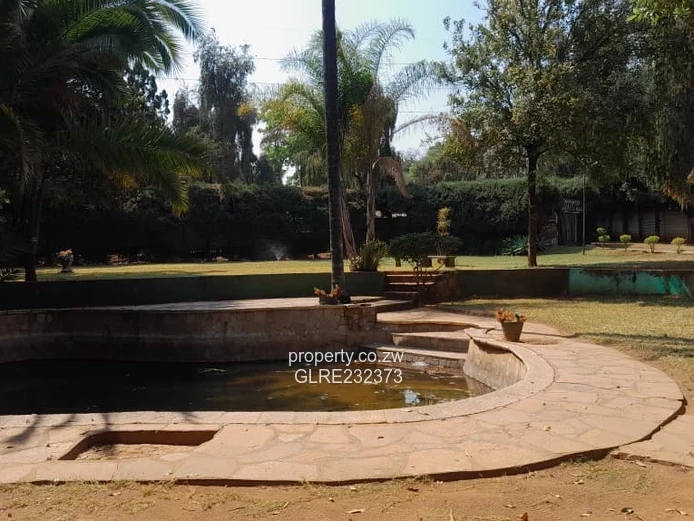 A Spacious, Secure Family Fully Furnished To Let