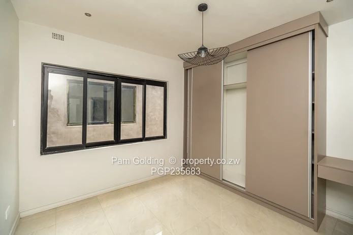 Strathaven Townhouses 