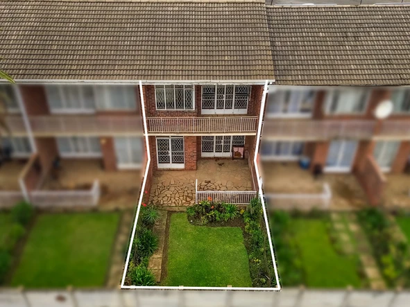 3 Bedroom Flat & Apartment