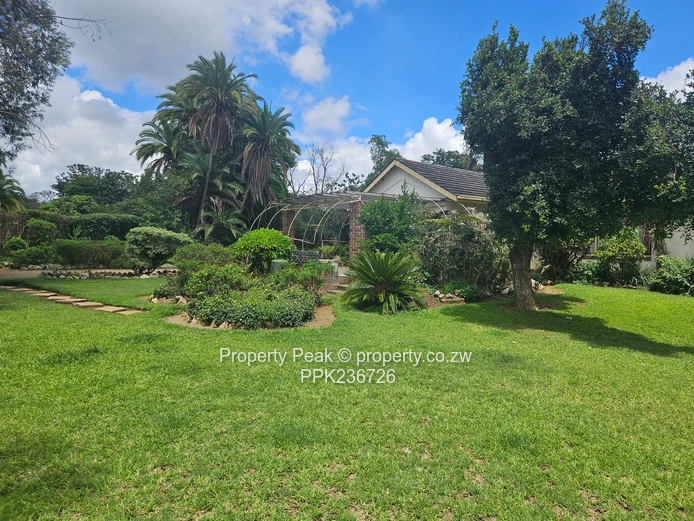 House In Mandara For Sale