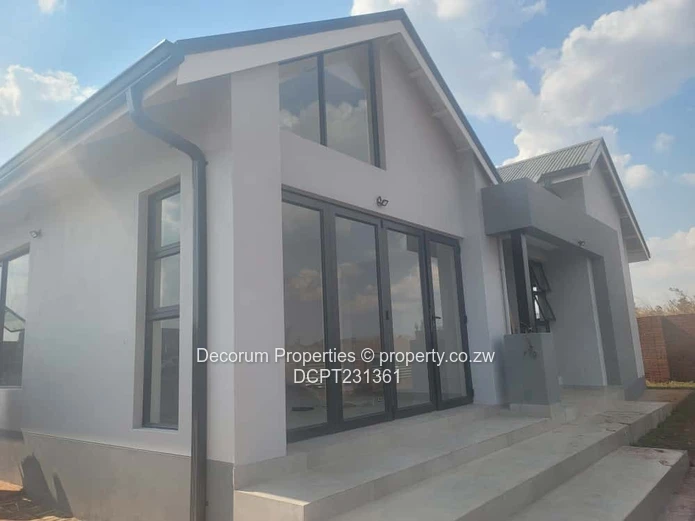 Spacious 3-Bedroom Home In Nyeredzi Ridge