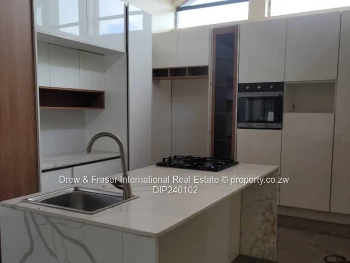 Mabvazuva house for sale 100k