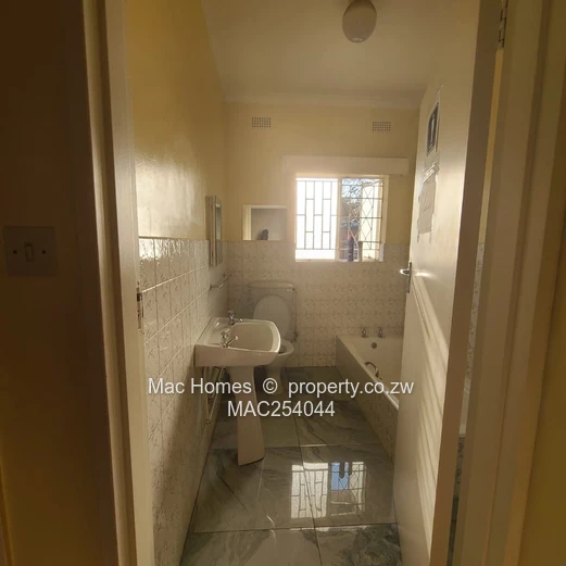 Office Place to let in Gunhill close to Borrowdale road for 1st of October