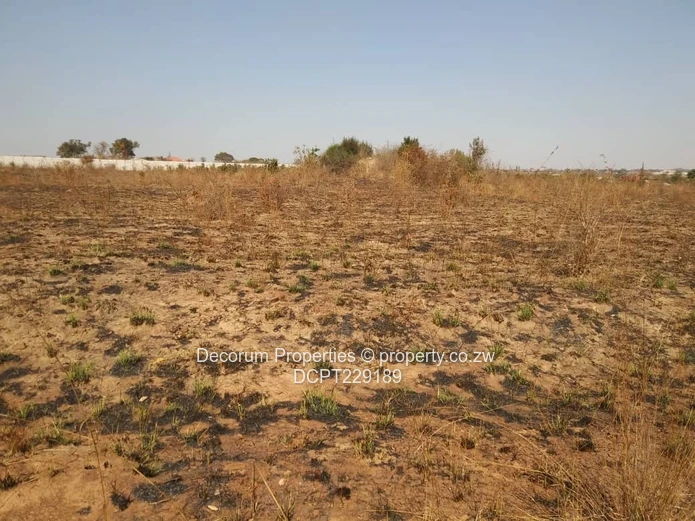 **Plot for Sale: 1.33 Hectares in Rainham**