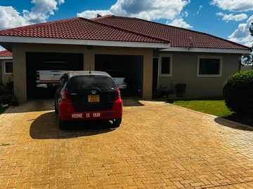 Modern Townhouse Available 