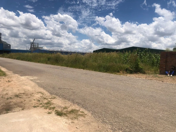 Commercial & Industrial Land