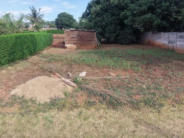 Stands & Residential Land
