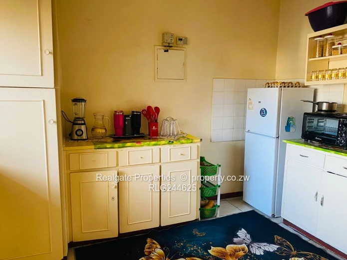 One Bedroomed Flat In Bulawayo Town