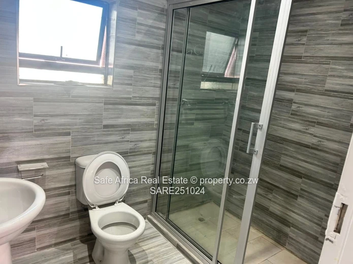 4 BEDROOM HOUSE TO LET | ZIMRE PARK, NEAR MUTARE ROAD - $700pm