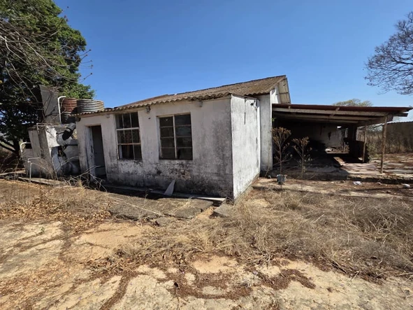 Farm & Agricultural Land