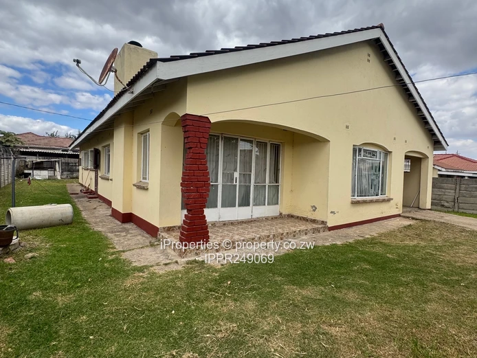 Prime Location & Incredible Income Potential in Mainway Meadows!