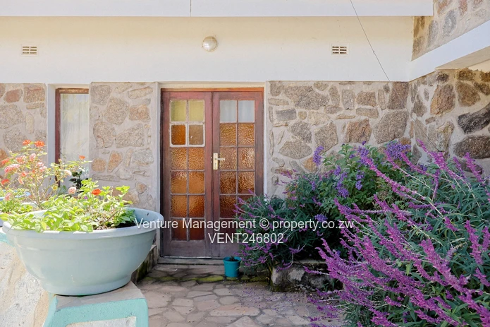 Lovely home in Domboshawa