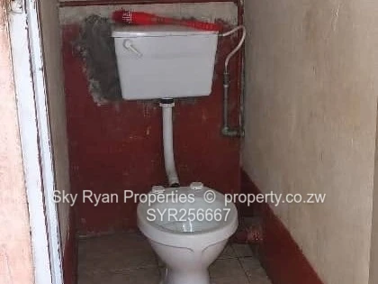 House For Sale In Zengeza Chitungwiza 