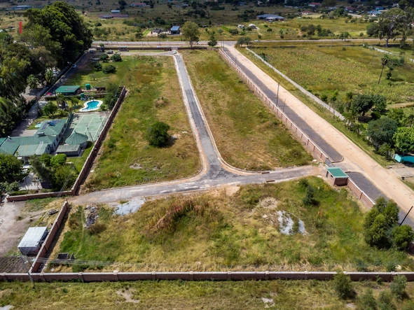 3 Bedroom Flat & Apartment