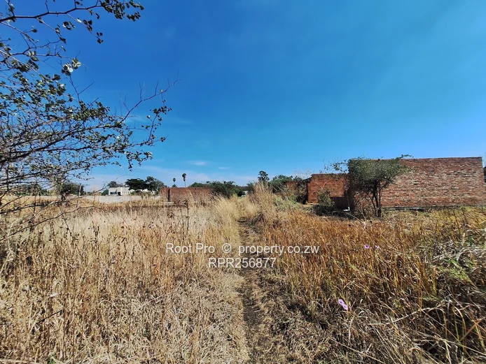 Greendale Avenue - Redevelopment Opportunity!