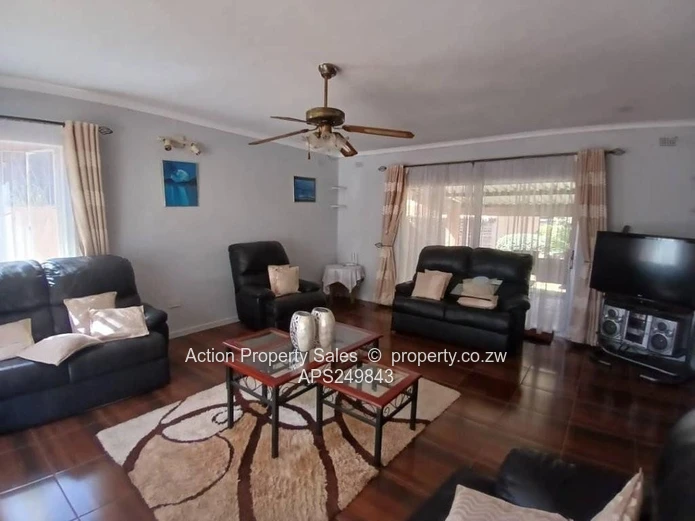Fully Furnished Cottage To Let! 