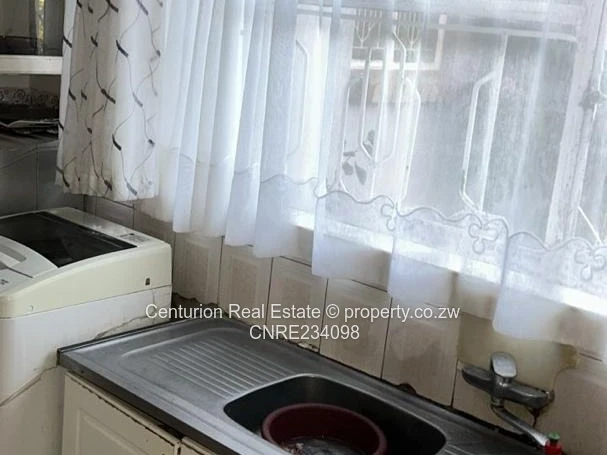 Adelaide park Gweru house 