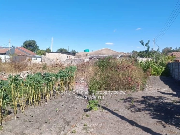 Stand for Sale – Ready to Build with Existing Slab and Title Deeds