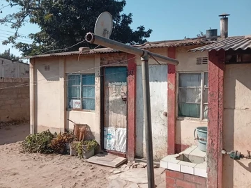 2 Bedroom House
