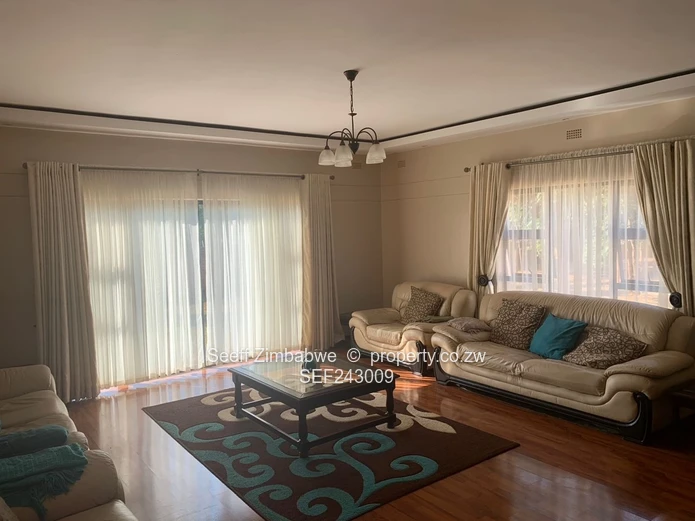 Mandara 5-Bed on 4869m² — Granite Island Kitchen & Borehole