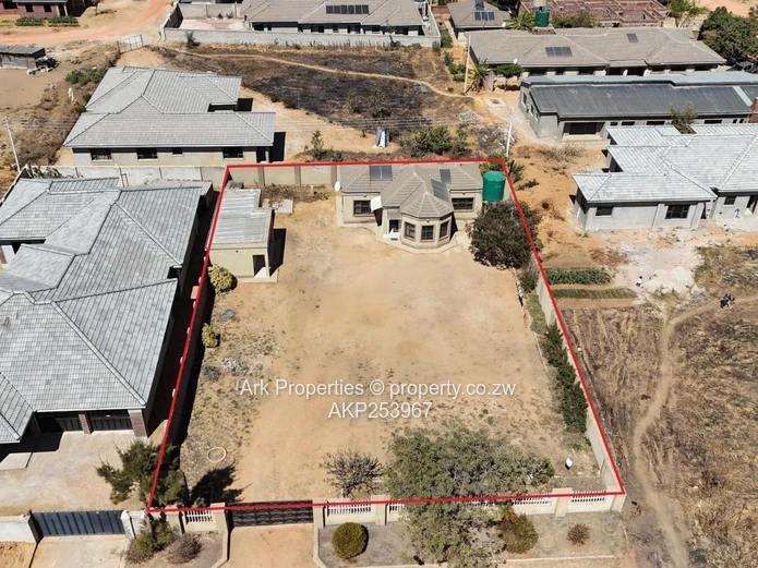 Ruwa, Elizabeth Park Property for Sale