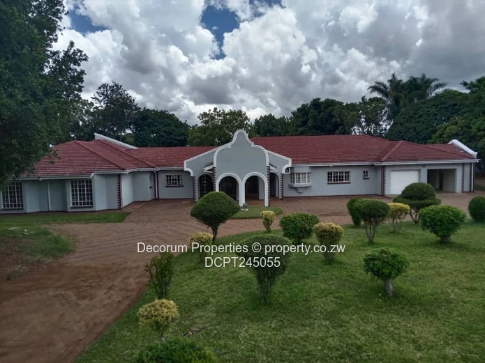 Spacious 5-Bed Home with Flatlet to Rent,  Borrowdale West