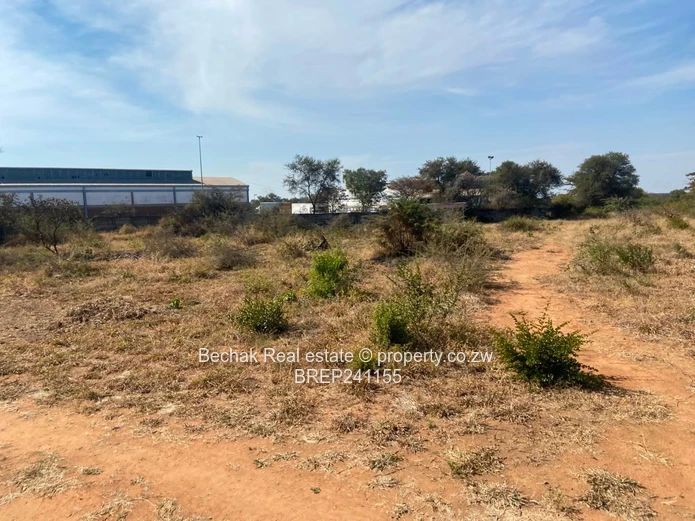 Kelvin West Industrial Land  — Main Road Frontage