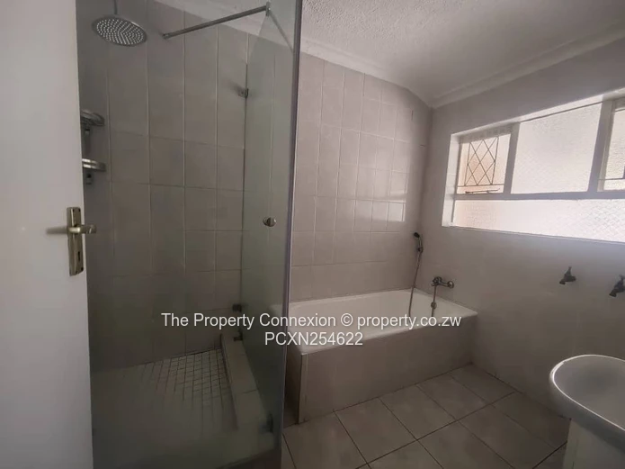 Spacious 5-Bedroom Family Residence | Bluff Hill, Harare West
