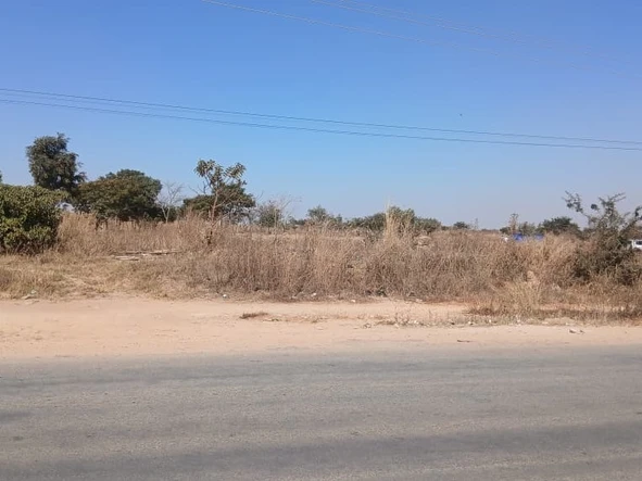 Commercial & Industrial Land