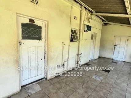 WATERFALLS- PROSPECT AREA 5 Bedroomed house for sale