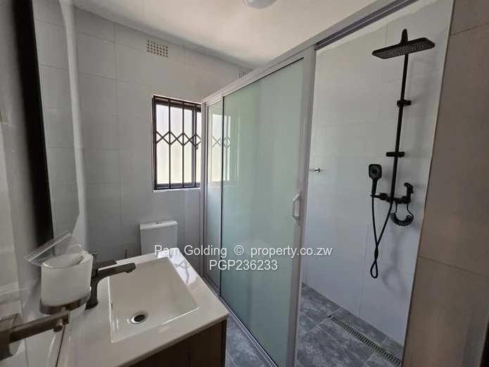 Modern 3-Bedroom Semi-Detached Unit for Rent 