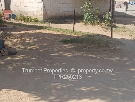 Mabvuku 2-Bed Block Home on 200m² Plot — Water & Sewer