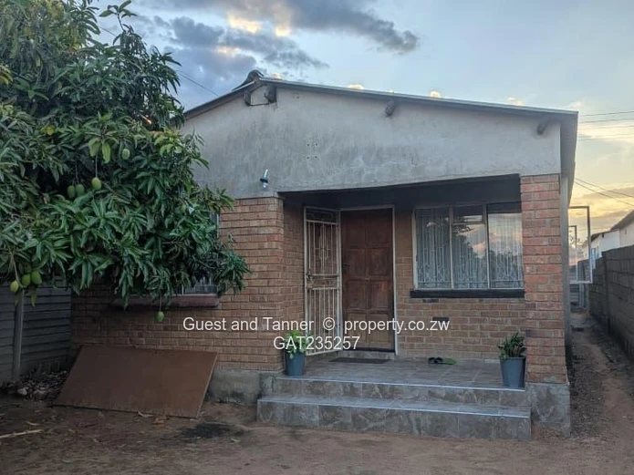 Property for Sale – Old Cowdray Park (TM)