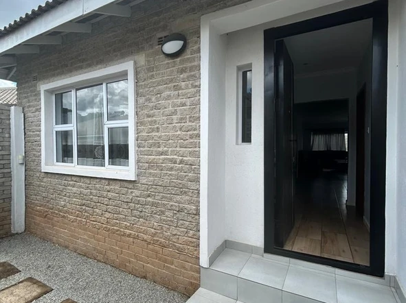 2 Bedroom Garden Flat