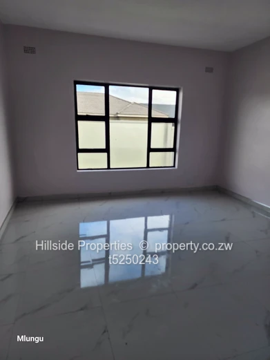 4bed house mabvazuwa phase 2 (Sole Mandate)