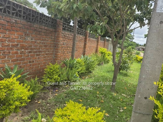 Spacious 3-Bedroom House for Sale in Old Highfield Magwende 