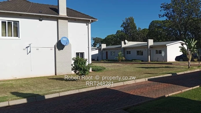 2 Bed Townhouse in Meyrick Park 