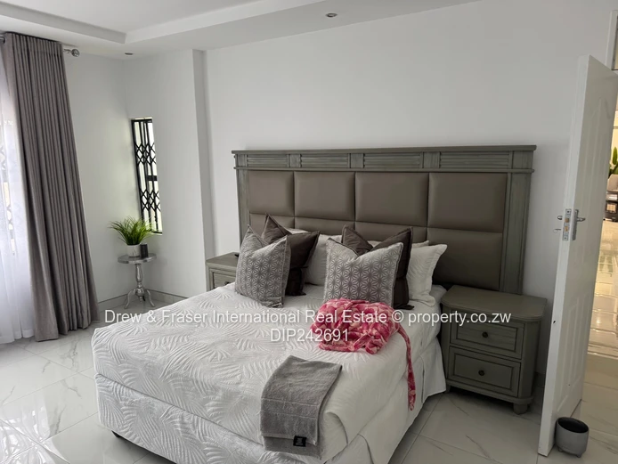 Mabvazuva phase 1 house 4 beds available for rent $750