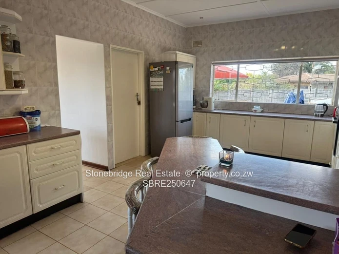 4 Bedroomed house in Parklands for sale