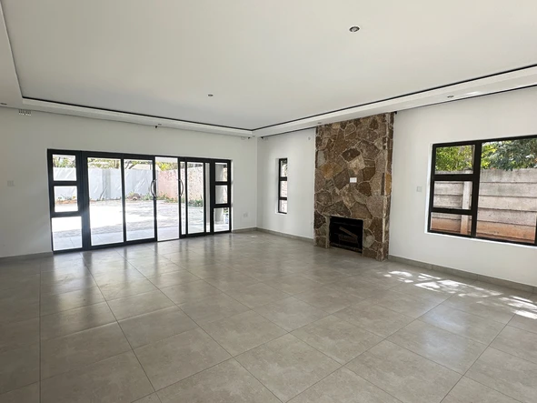 6 Bedroom House