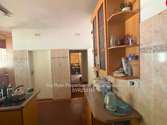 Stand For Sale In Mount Pleasant 