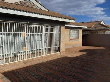 Glaudina house for sale