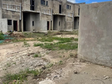 3 Bedroom Flat & Apartment