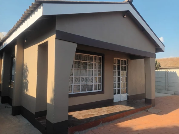 7 Bedroom House